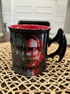 Collectable universal studios universal monsters Dracula Halloween mug